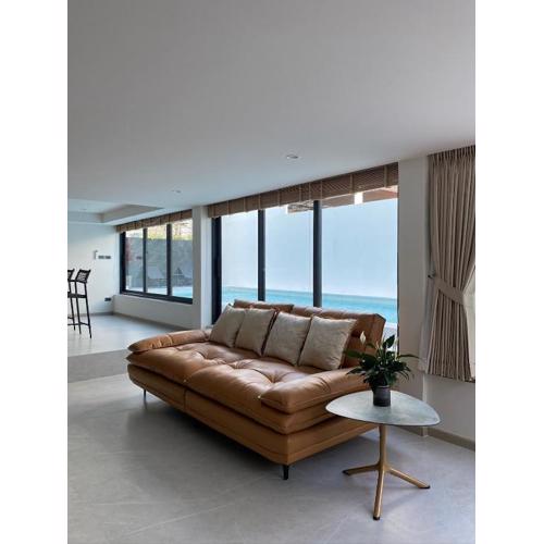 Mountain breeze villa phuket