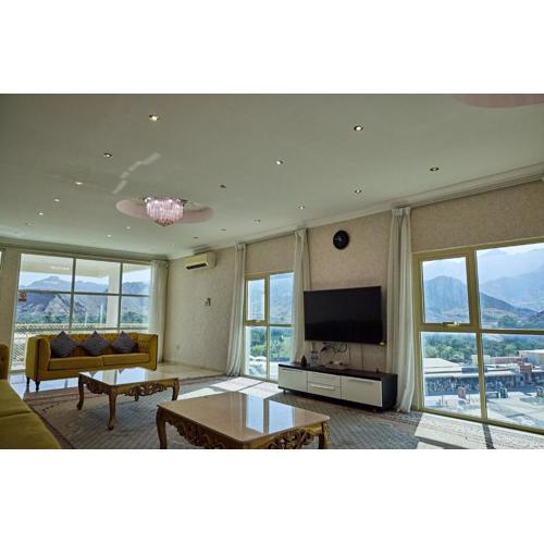 Mountain Majesty 4 Bed Home - BBQ Retreat