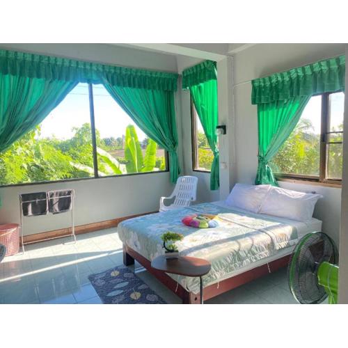 Mountain View Hostel - Krabi Airport near Wat ThamSuea