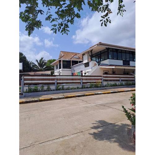 Mountain view pool villa pattaya