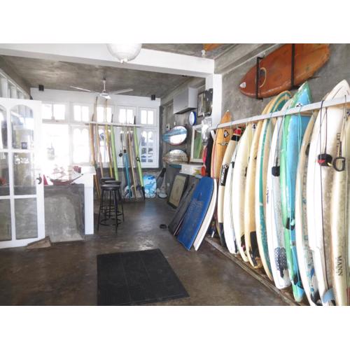 Mountain Wave Hotel and Surfshop