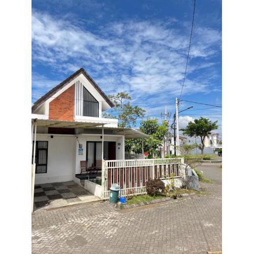 MP Villa New Ardmore A64 Malang