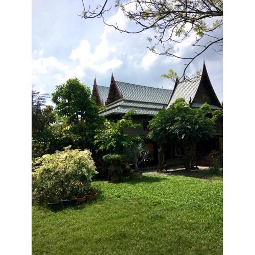 MrT Riverside Sampran มิสเตอร์ที โฮมสเตย์-ชมนาด