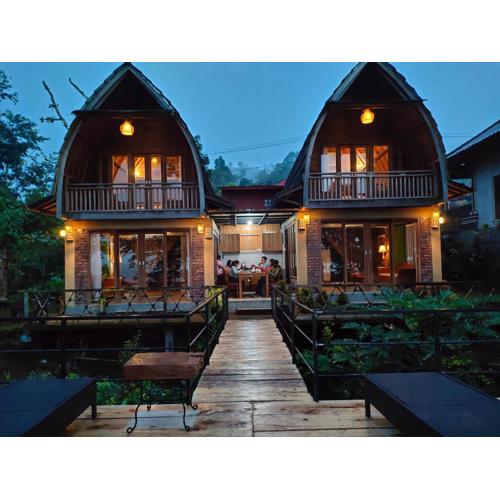 MUNDUK RETREAT - Pondok Pekak Lelut