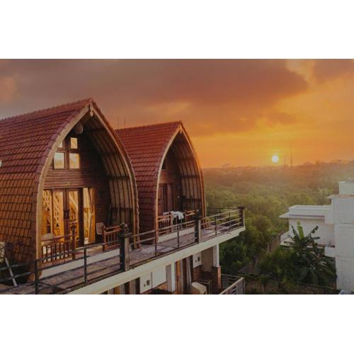 Murna House 2, Rooftop Balinese Wooden House 360 sunrise to sunset view