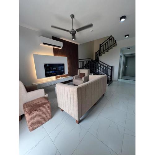 Murooj AlZain 3BR Modern Apt with private Rooftop