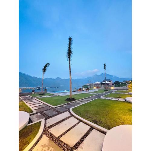 Mutiara Danu Villa