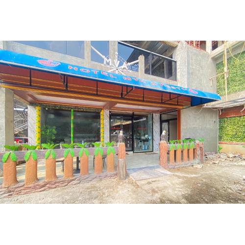 MVA Hotel Cafe and Resto Mitra RedDoorz