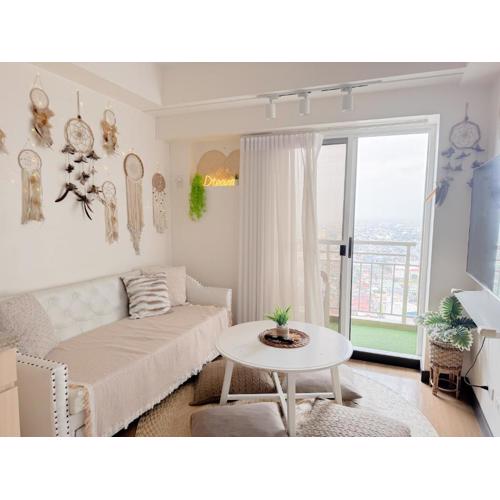 My Dream Staycation - The Celandine