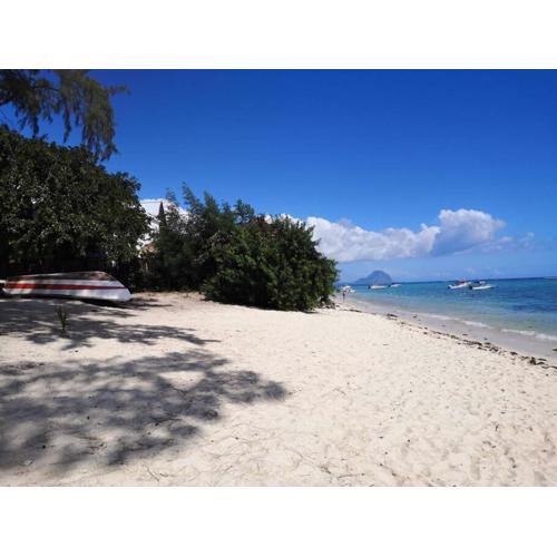 My lîl Place rental unit in a beach facing complex