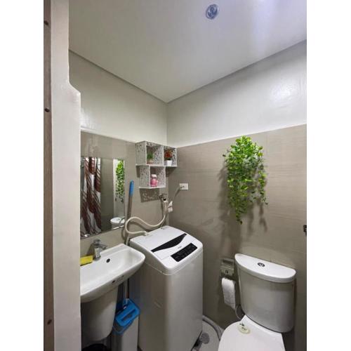 Myras aesthetic unit