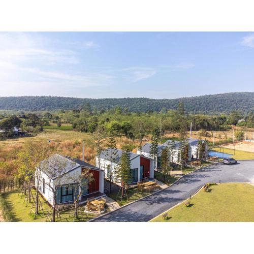 myrrh Resort เมอร์รีสอร์ท