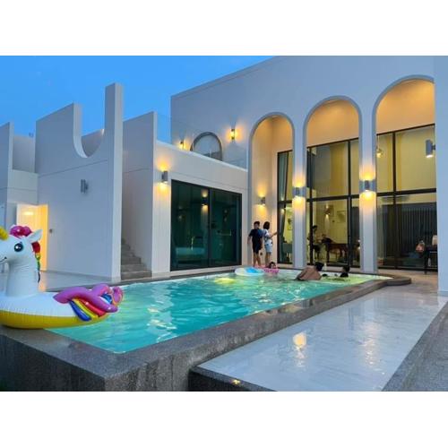 Nacha Pool Villa Cha-am