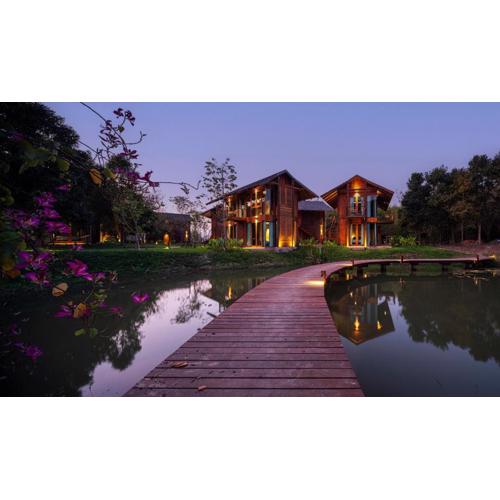 Nachan The Antique Courtyard