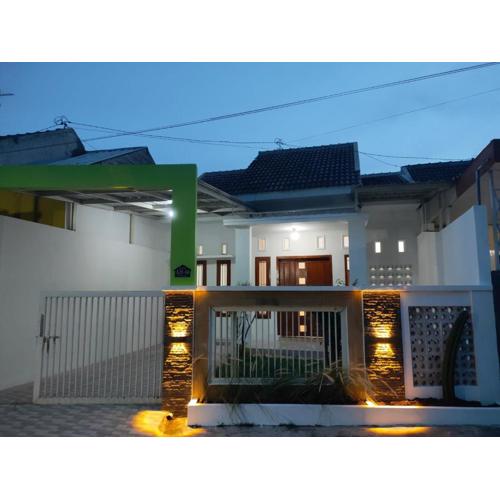 nadien home stay Banyuwangi