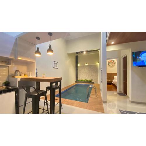 Nadika Homes Private Pool