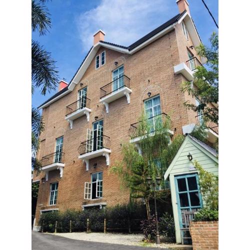 Nai Suan Bed and Breakfast