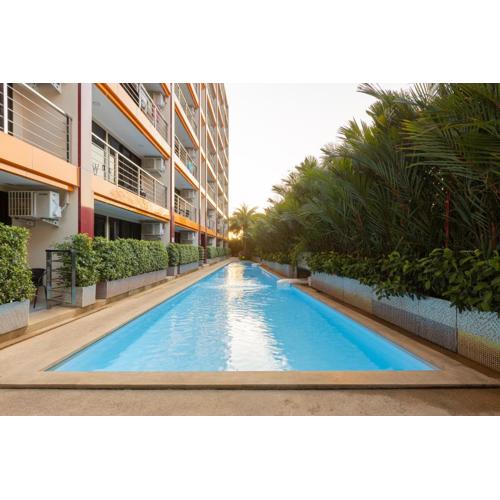 NaiHarn Pearl condo by Holy Cow, 1-BR, courtyard view