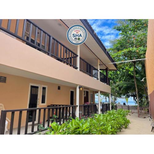 Naiyang Seaview Place Resort