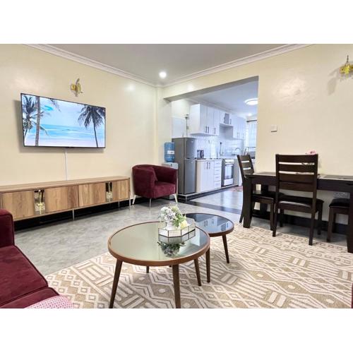 Naka Suites With Balcony, Amazing Lake View, GYM