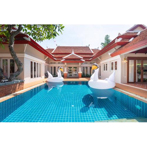 Naka Villa at Pratumnak