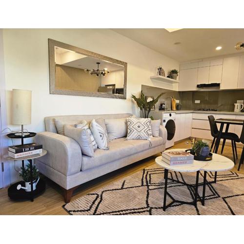 Nalahost Cozy and Elegant 1BR Apartment