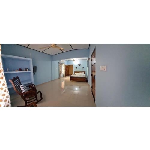 Nalluran illam - family room