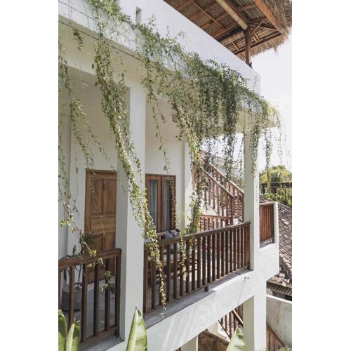 Nalua Surf Boutique Hotel