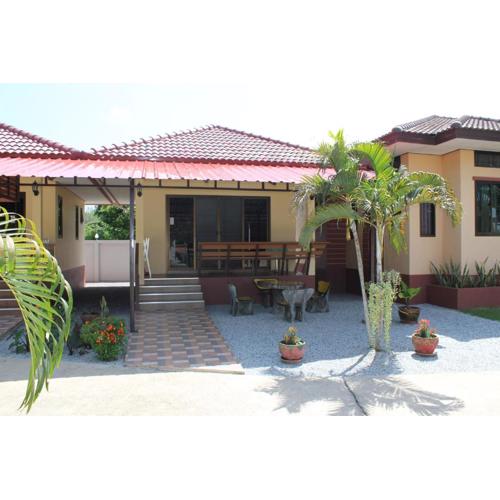 Naluemon Village FH 2