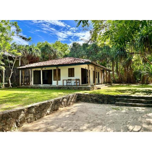 Namaskara by the Beach - Charming Beachfront Bungalow Retreat