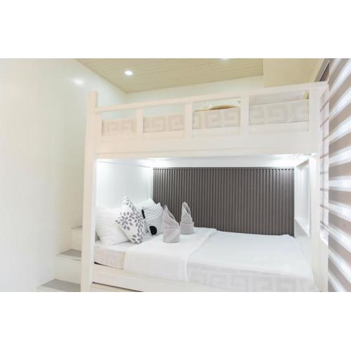 Nana's Place - Brenthill Baguio