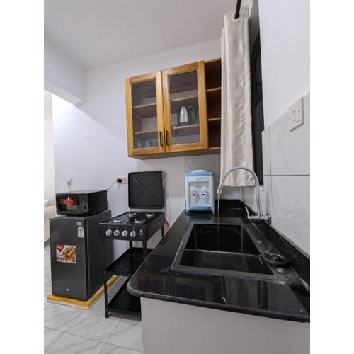 Nancy's Haven 1 BEDROOM Apartment