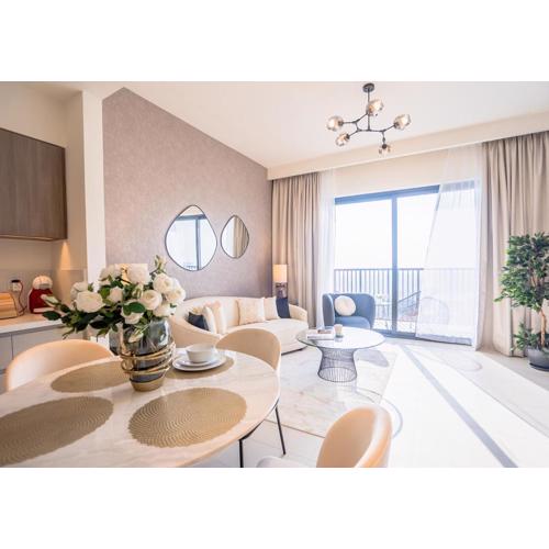 Nasma Luxury Stays - Elegant Condo With City Views And Dubai Skyline