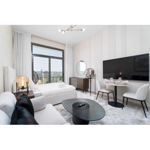 Nasma Luxury Stays - Laya Heights