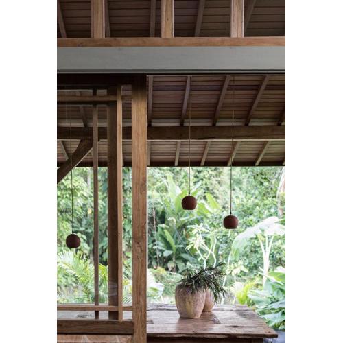 Natural, warm, tropical villa