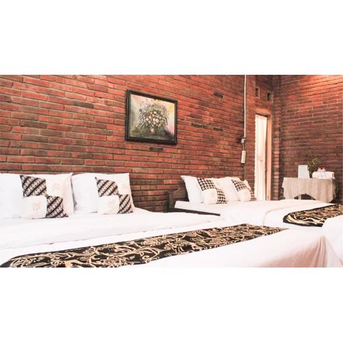 nDalem Joglo Krawitan Syariah