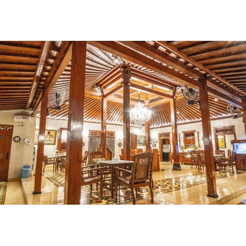 nDalem Kartowikoro 1835