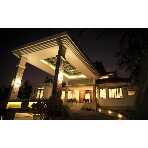 Ndalem Nuriyyat Villa, Spa & Skin Care