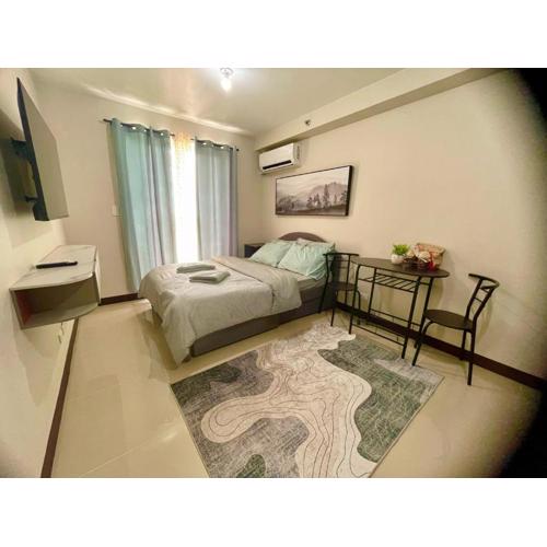 Near Beach Condo with 2 Olympic Size Pool