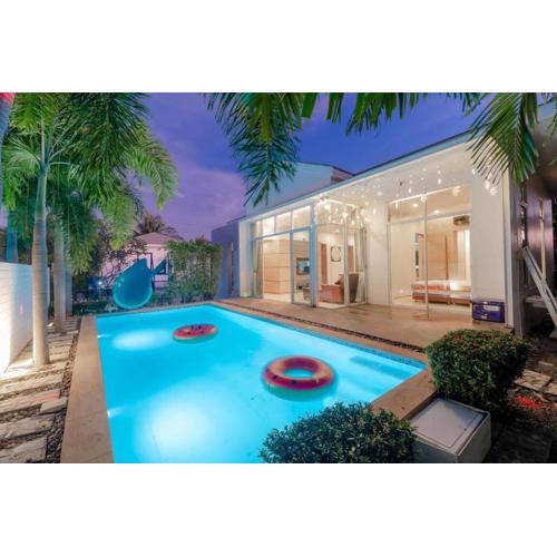 Near Beach One Pool Villa 1