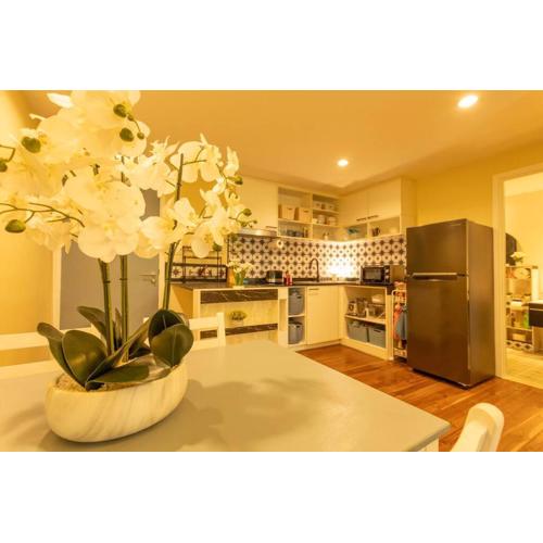 Neatest Apartment 50m To Main Street And Beach C149