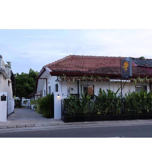 Neem Tree House, Trincomalee