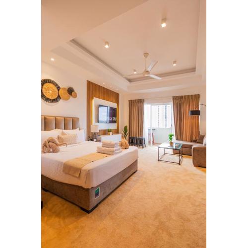 Negombo Beach - The Breeze by Roshi