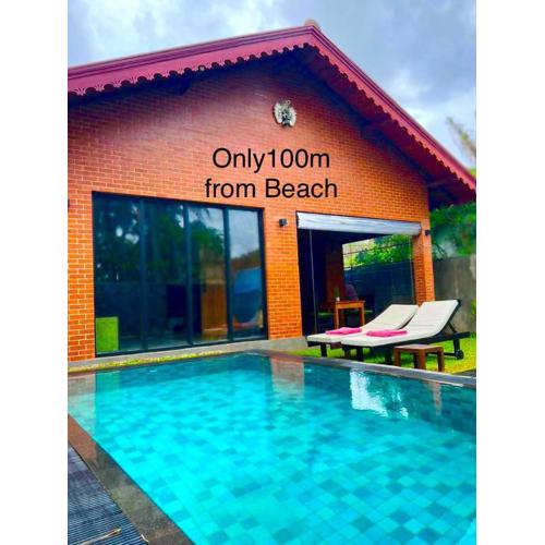 Negombo Morawala Beach Villa