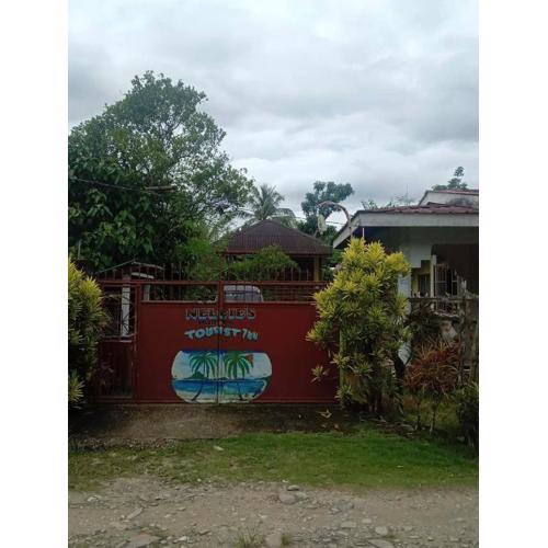 Nellie's Tourist Inn- Port Barton