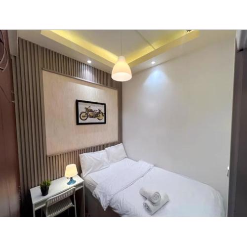 Network Partition Room Near Internet City Metro