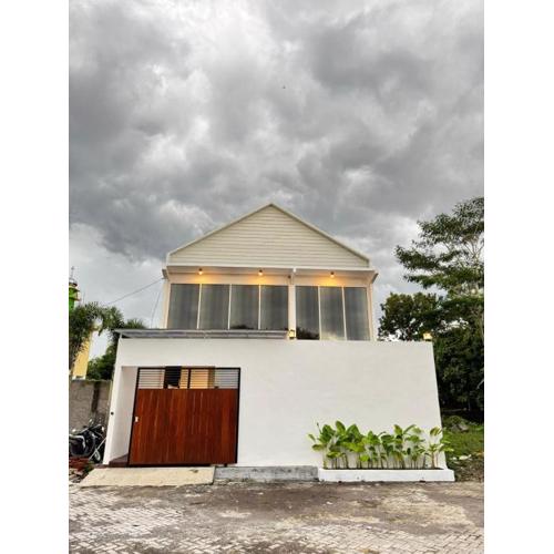 Neuve Private Villa Dekat UNEJ Jember