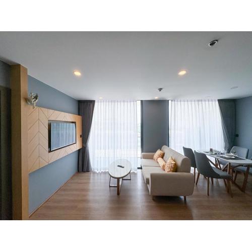 New 2 bedroom apartment by IBG Property S5507