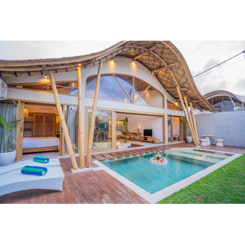 NEW! 2BR Magic Bamboo Villa