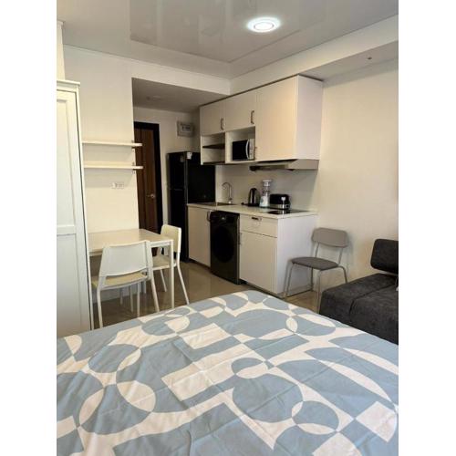 New apartment with mountain view